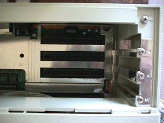 The Amstrad PC1512 Expansion Bay with 3 slots The Amstrad PC1512 Expansion Bay with 3 slots